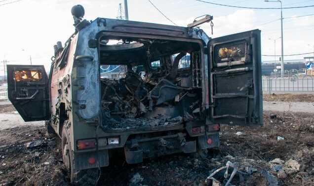 Украинские десантники уничтожили бронемашину "Тигр" вместе с экипажем