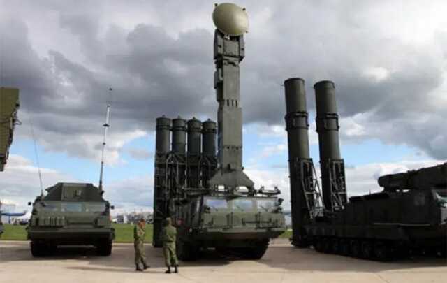 Окупанти збираються закрити небо над Херсоном, – військовий експерт