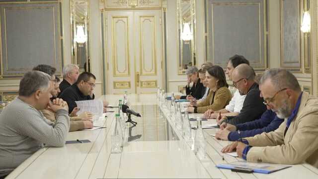 Зеленский встретился с главами МИД Германии и Нидерландов