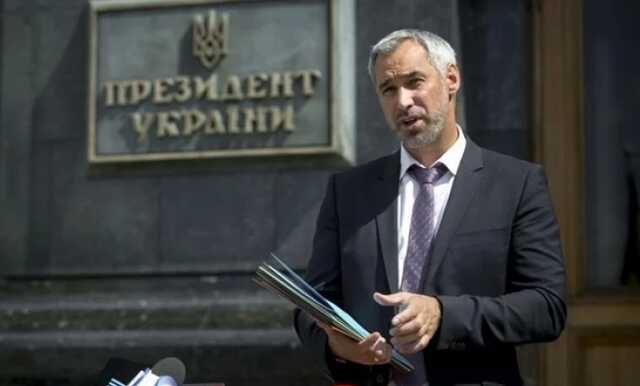 Рябошапка снова пытался сбежать из Украины: СМИ показали видео