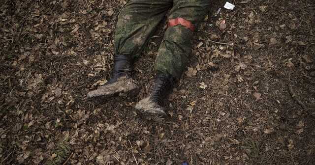 Окупанти організували під Донецьком звалище трупів висотою у людський зріст – СБУ