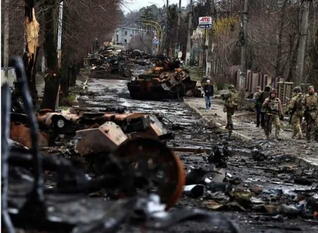 В Буче жители спасали раненых украинских воинов, рискуя жизнями, – экс-командир "Азова"