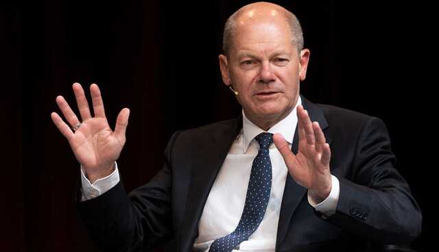 Шольц отказался отвечать послу Украины на слова об "обиженной колбасе"