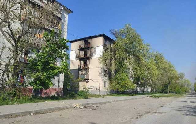 Оккупанты обстреляли Луганщину: четыре человека погибли, за жизнь ребенка борются в реанимации