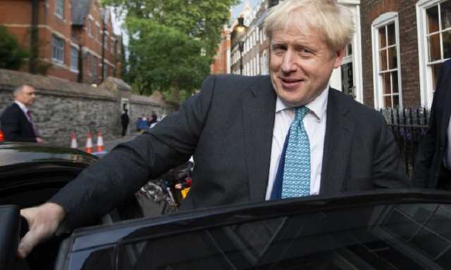 У Києві створили оригінальне тістечко "Борис Джонсонюк"