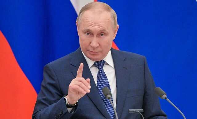 В Раде предложили официально признать Путина военным преступником