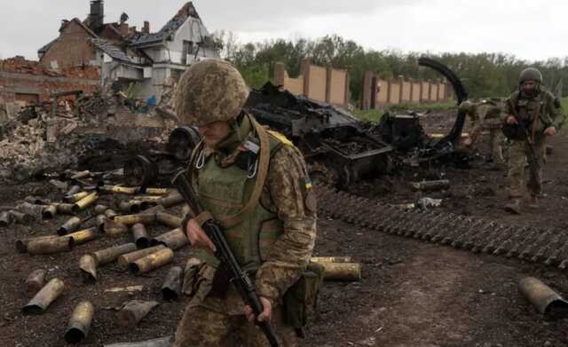 Враг готовится возобновить наступление на Славянск, в районе Авдеевки несет потери – Генштаб
