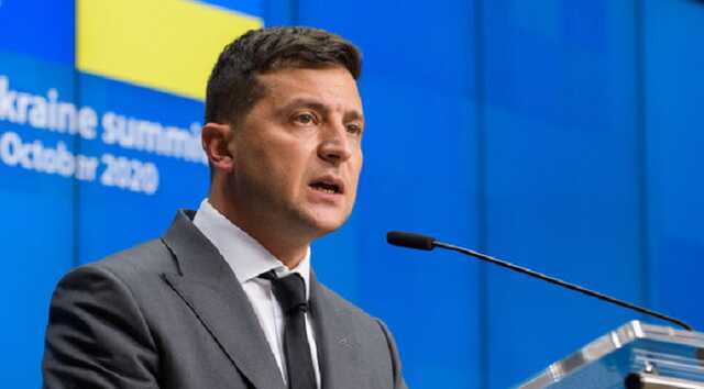 Зеленський закликав українців допомагати армії