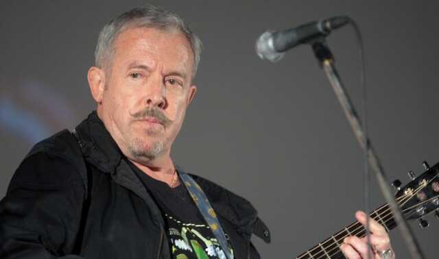 Макаревич ответил на упреки о его заработках в России