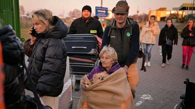 Болгария намерена выселить из приморских гостиниц 35 тысяч украинских беженцев