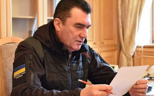 Данилов предположил, куда пойдут дальше оккупанты, если захватят Луганскую область