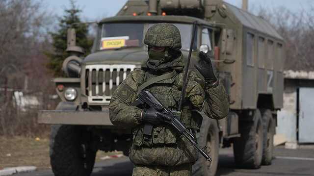 Российские военные грузовиками вывозят урожай из оккупированной общины на Харьковщине