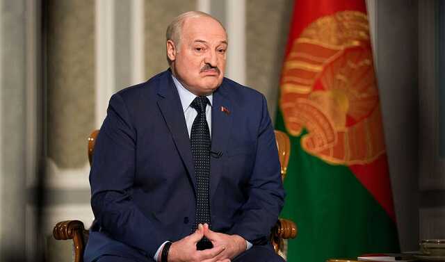 Самолет Лукашенко хотели взорвать из гранатомета, – белорусский священник