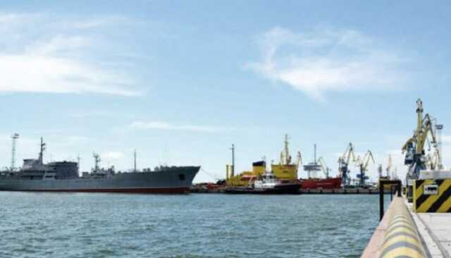 В порт Мариуполя зашло российское грузовое судно
