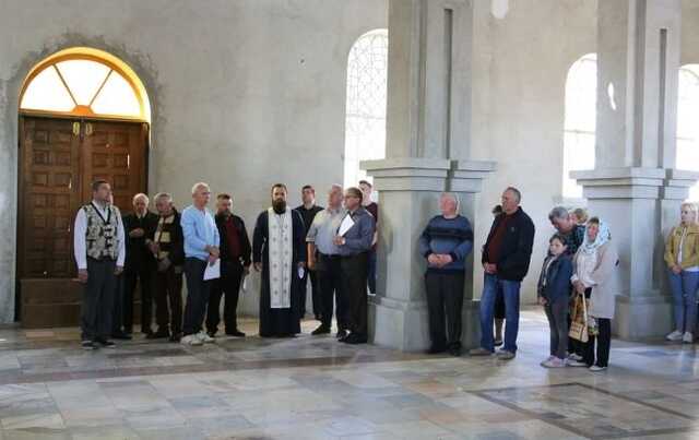 Под Львовом "батюшка" Московского патриархата ограбил храм: вывез даже иконостасы и колокола