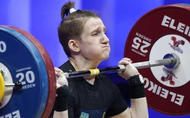 Украинка завоевала "серебро" на Чемпионате Европы по тяжелой атлетике