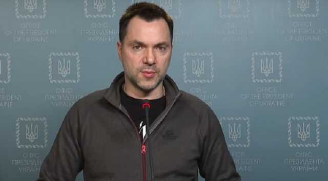 Арестович: ВСУ открыли «новый сезон» в Чернобаевке. Поражен склад боеприпасов