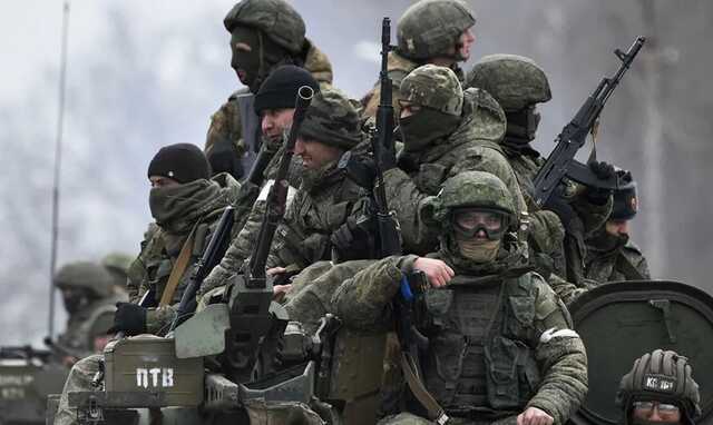 Войска РФ проводят штурмовые действия на Донбассе, потери восполняют устаревшей техникой – Генштаб