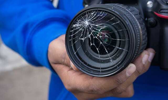 Украинского адвоката подозревают в нападении на журналистов