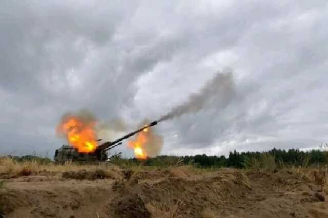 Враг из артиллерии обстрелял ночью Днепропетровскую область