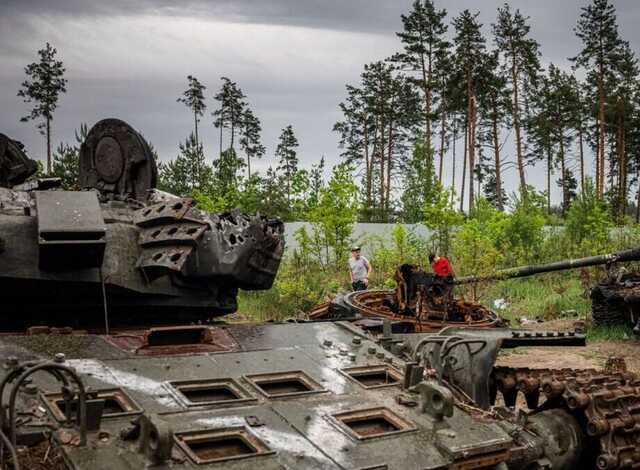 Россия в войне против Украины потеряла 30,7 тыс. человек, уничтожены 175 вертолетов