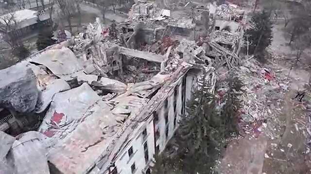 Появилось видео разрушенного россиянами центра Мариуполя