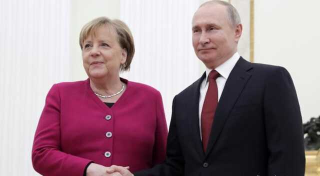 Меркель как политический психиатр Путина