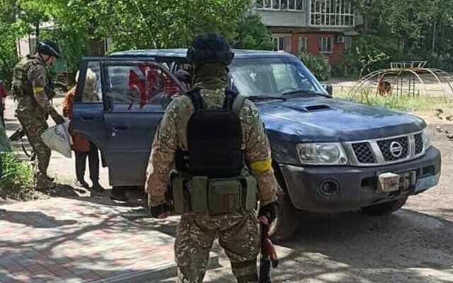 "Вытащили из ада": 66 человек эвакуировали из Лисичанска