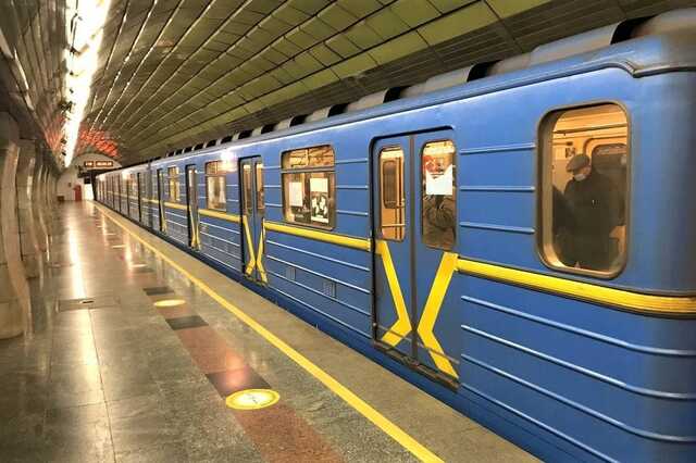 У київському метрополітені скоротили інтервал руху поїздів
