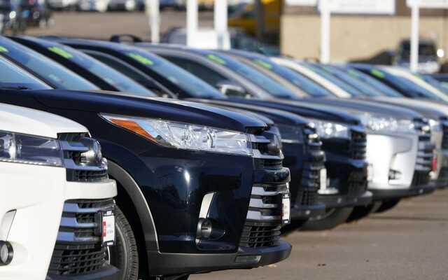 Нечего реализовывать: в России продажи новых автомобилей обвалились на 83,5%