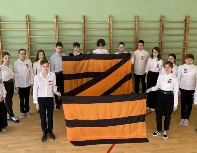 В России провели патриотический урок, во время которого "повесили" Зою Космодемьянскую