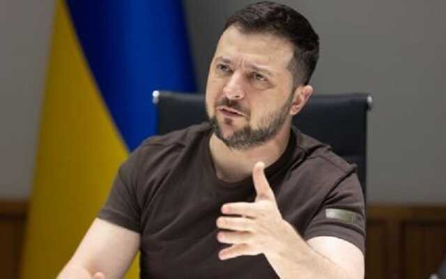 «Пришла Россия и принесла неадекватные идеи»: Зеленский прокомментировал «абсолютно сумасшедшую» футбольную новость