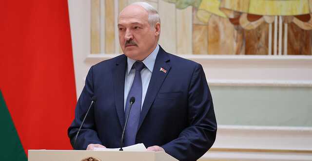 "Чтоб не оттяпали": Лукашенко допустил войну за Западную Украину