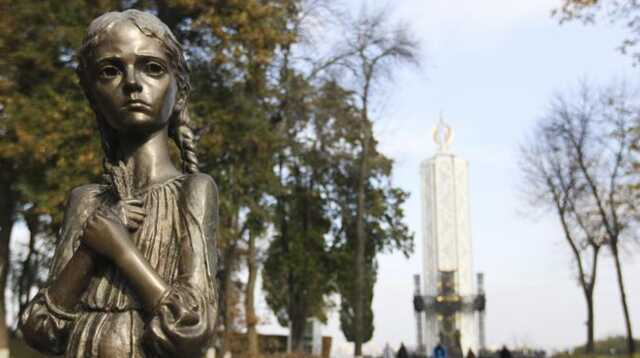 Лидер немецких "Зеленых" призывает признать Голодомор геноцидом украинцев