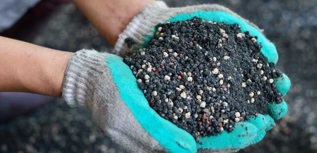 СМИ: США тайно поощряют компании покупать больше российских удобрений