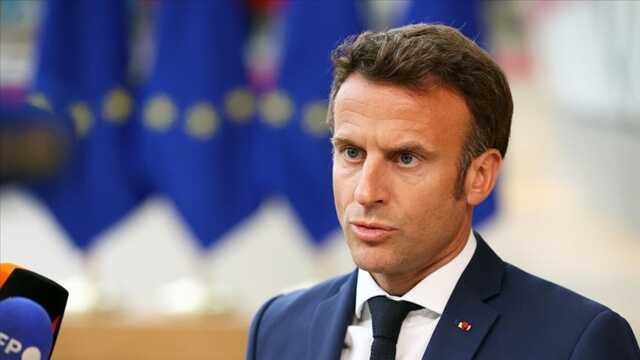 Мы с Украиной, – Макрон ответил на упреки из-за просьбы "не унижать Россию"