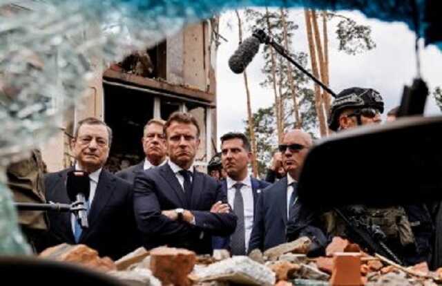 Драги и Макрон: Украина должна сама определять, на каких условиях устанавливать мир