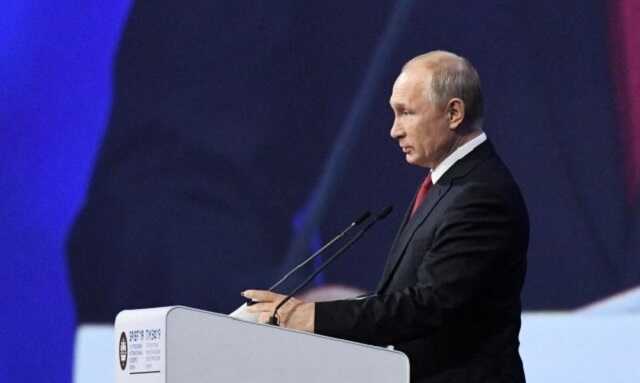 Путин раскритиковал западные санкции против РФ