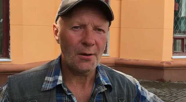 Россиянин расхвалил Путина за улучшение жизни, а после попросил «немножко мелочи» на еду