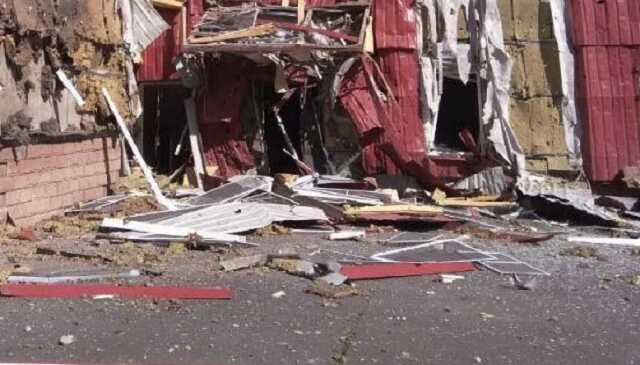 В Донецке от обстрела пострадал элитный ЖК: опубликованы фото