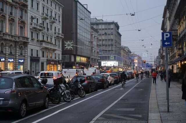 Рынок новых легковушек в ЕС обвалился на 11%: продажи падают одиннадцатый месяц подряд