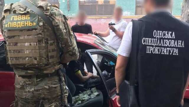 В Измаиле пограничник вымогал взятку у коллеги