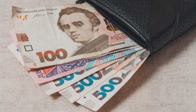 Освобожденные из плена украинцы смогут получить по 100 тысяч грн: кому положены выплаты