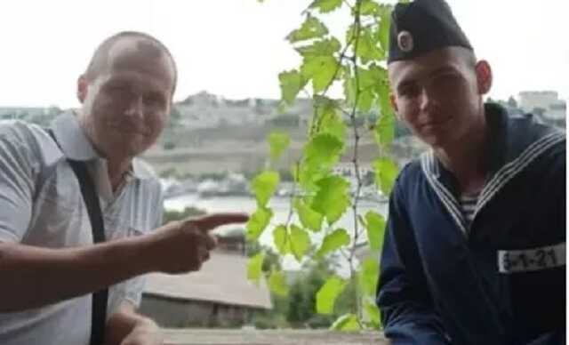 От отца погибшего на крейсере "Москва" матроса сбежала жена, прихватив деньги
