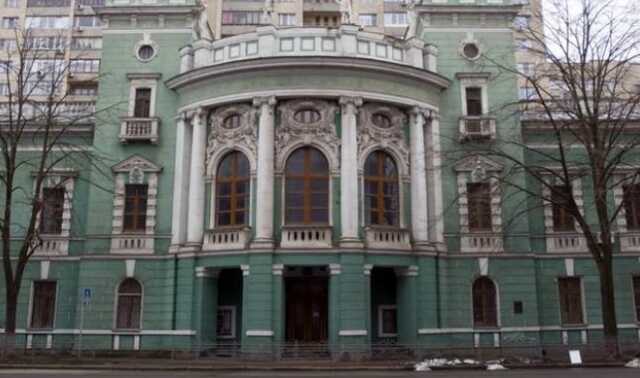 В Запорожской области директор госпредприятия НААН растратил 2 млн гривен