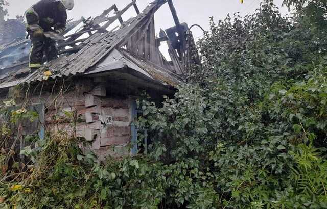 На Волині блискавка спричинила чотири пожежі