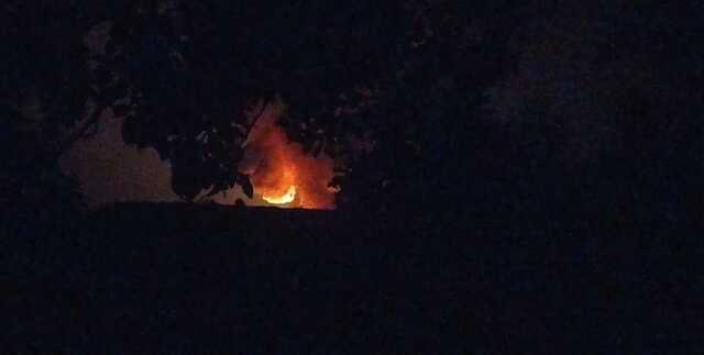 В оккупированном Снежном прогремели взрывы, горят военные склады