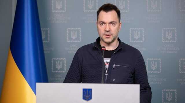 Арестович: оборона Северодонецка и Лисичанска - это успешная военная операция