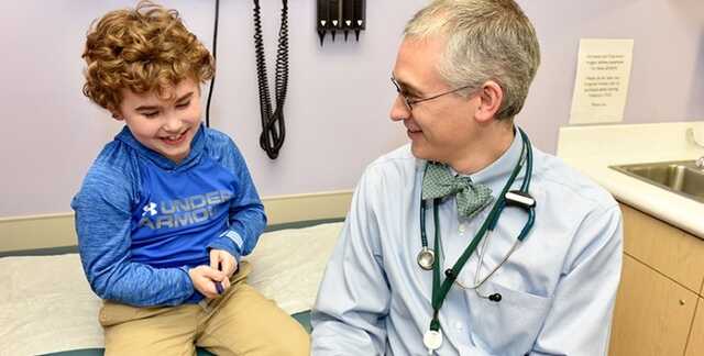 Самая дорогая инъекция в мире: Украина впервые получила препарат Spinraza