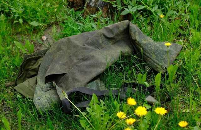 В Харькове возле метро раскопали захоронение российских военных